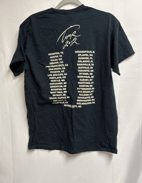 Vintage Style Pink Floyd Roger Waters 2012 Concert Shirt – Medium – Black The Wall Print