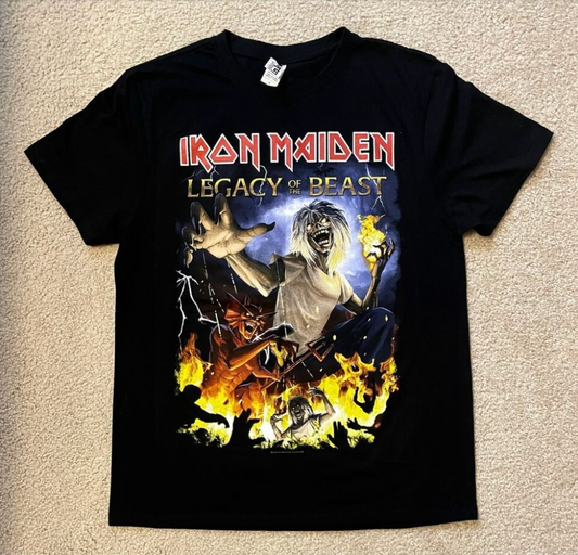 Iron Maiden World Tour 2022 Tee – Legacy of the Beast Official Medium Shirt